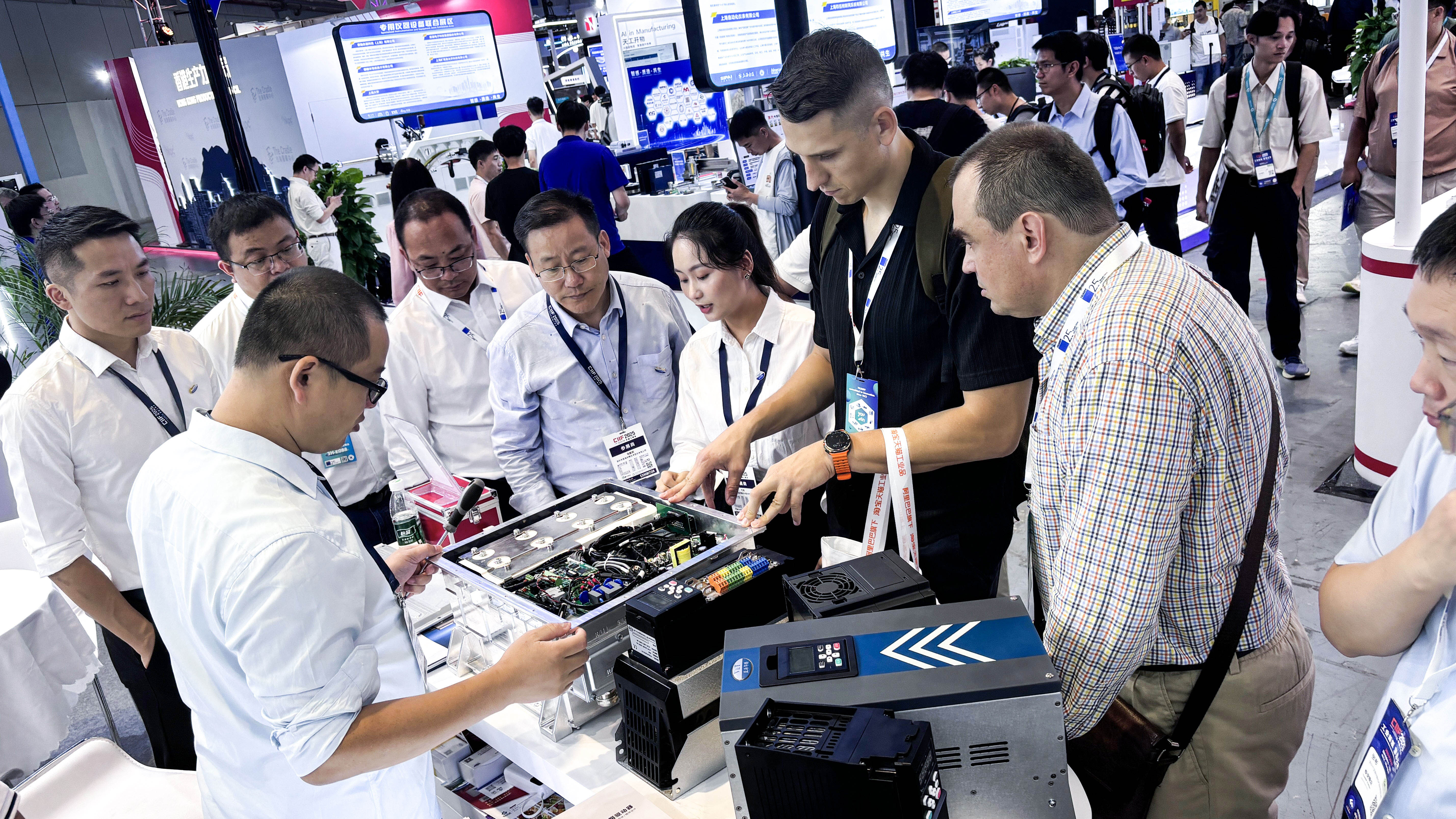 67361c顶级游戏娱乐华腾2025上海工博会圆满收官！